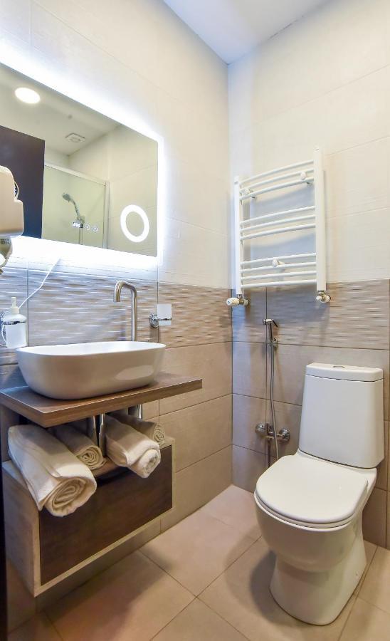 Liliana'S Apartments Kutaisi Luaran gambar